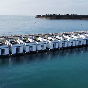  Botel The Sea Novigrad - Hausboot Floating Sea House